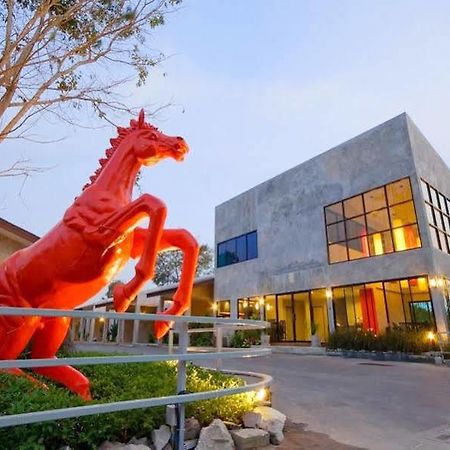 Red Horse Resort 파타야 외부 사진